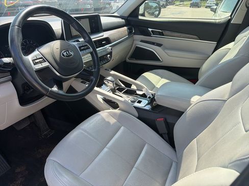 Used 2020 Kia Telluride EX w/ Towing Package FWD image 4