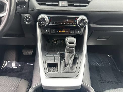 Used 2025 Toyota RAV4 XLE w/ Weather Package AWD/4WD image 23