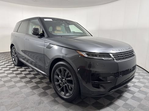 Used 2024 Land Rover Range Rover Sport SE AWD/4WD image 7