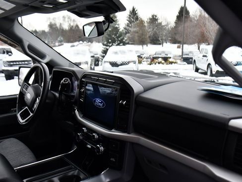 Used 2022 Ford F150 XLT w/ Equipment Group 302A High image 15