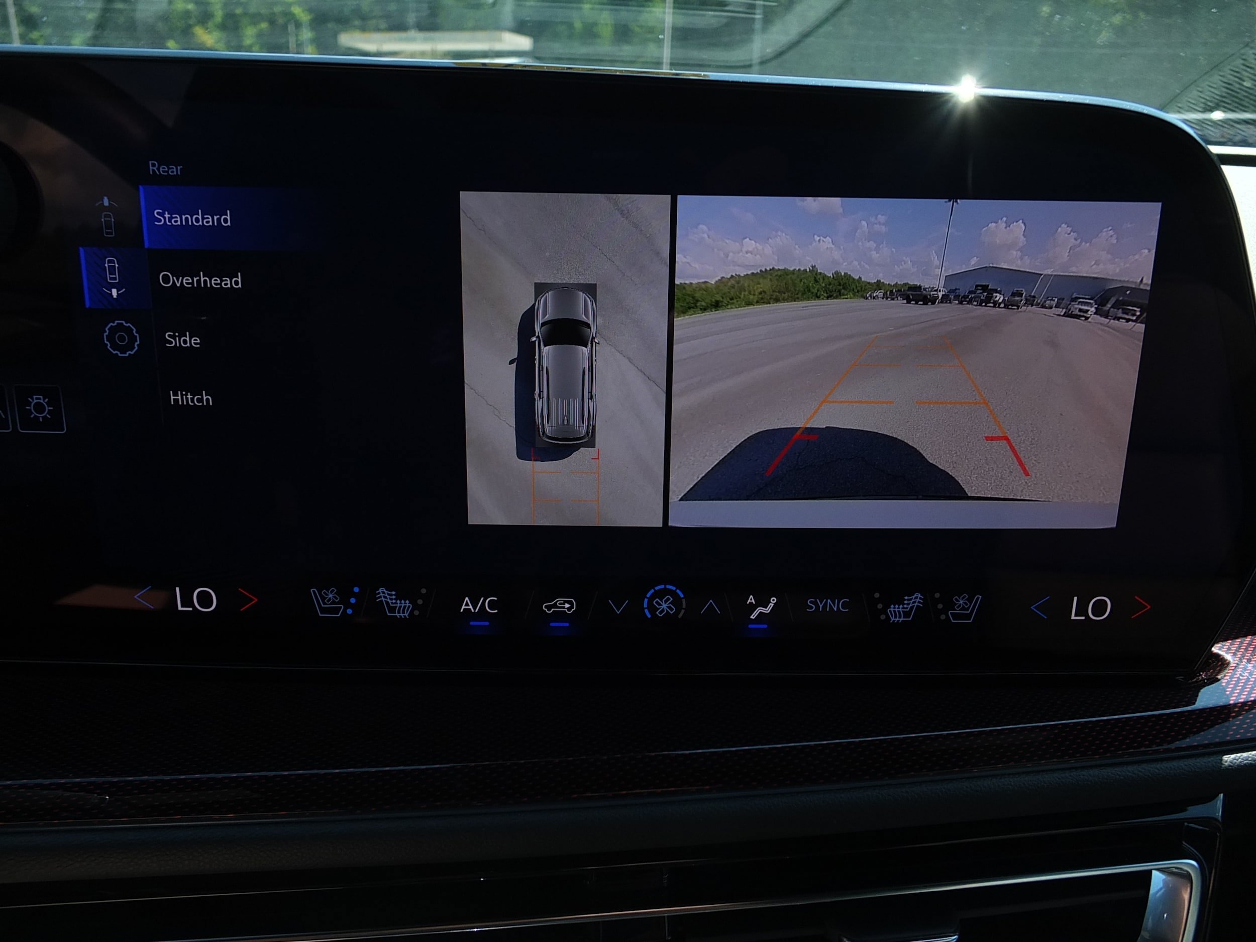 Used 2025 Chevrolet Traverse RS w/ LPO, Floor Liner Package FWD image 30