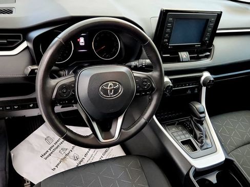 Used 2021 Toyota RAV4 XLE w/ Convenience Package AWD/4WD image 24