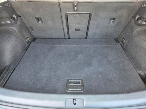 Used 2015 Volkswagen Golf S FWD image 17