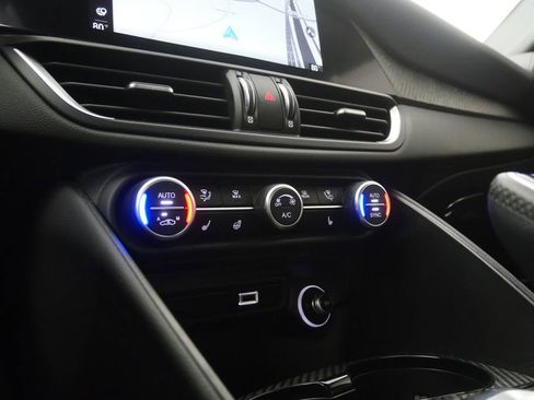 Used 2024 Alfa Romeo Giulia Quadrifoglio w/ Active Assist Plus Package image 29