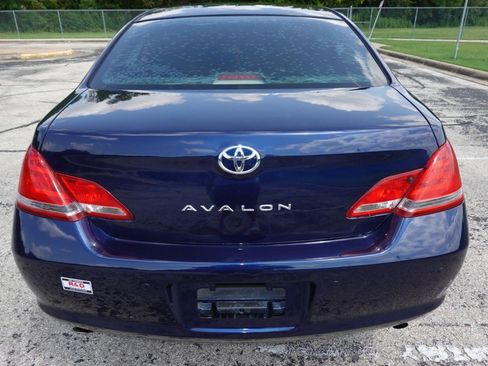 Used 2007 Toyota Avalon Limited FWD image 6