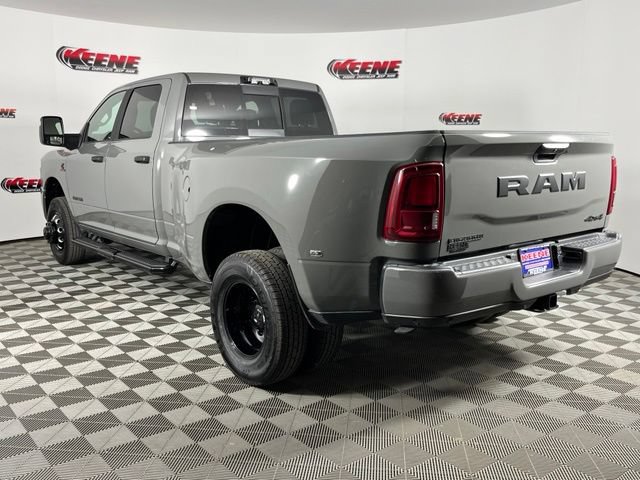 New 2027 RAM 3500 Big Horn AWD/4WD image 6