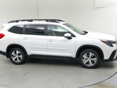 Certified 2025 Subaru Ascent Premium image 12