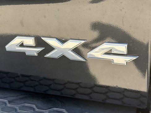 Used 2015 RAM 1500 Sport image 11