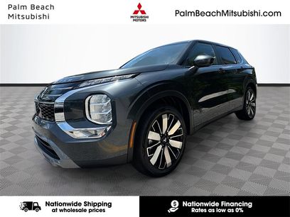 New 2025 Mitsubishi Outlander SE