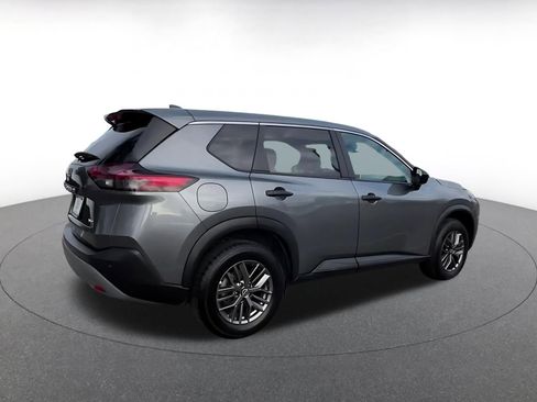 Used 2023 Nissan Rogue S AWD/4WD image 14