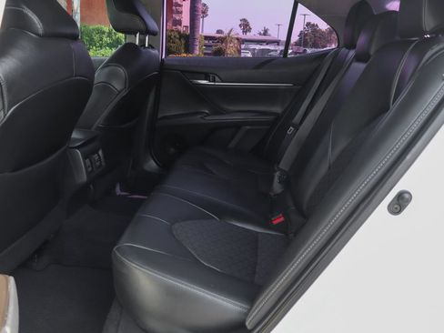 Used 2021 Toyota Camry XSE FWD image 41