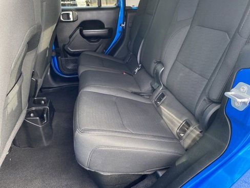 Used 2021 Jeep Gladiator Sport image 32