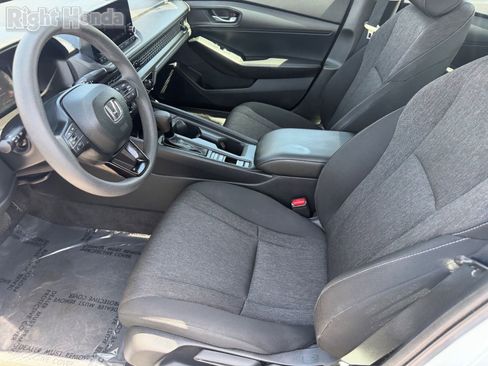 Certified 2023 Honda Accord LX image 17