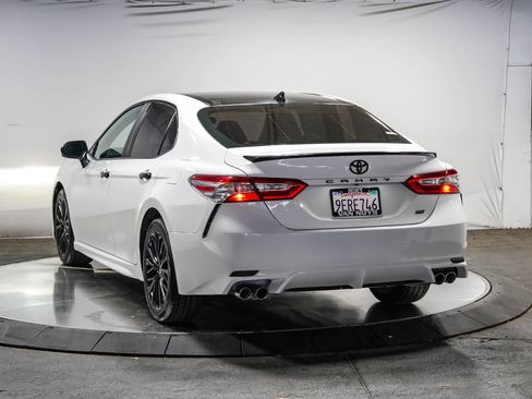 Certified 2020 Toyota Camry SE w/ Carpet Mat Package FWD image 2