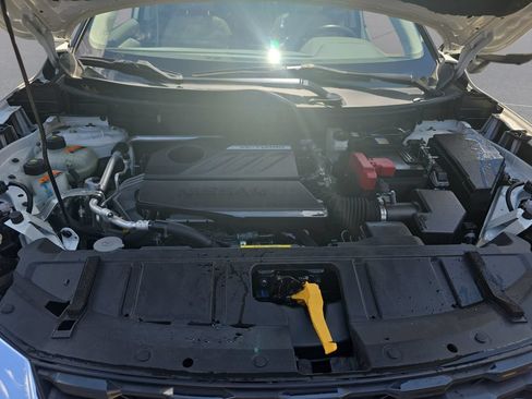 Used 2023 Nissan Rogue SL w/ SL Premium Package AWD/4WD image 30