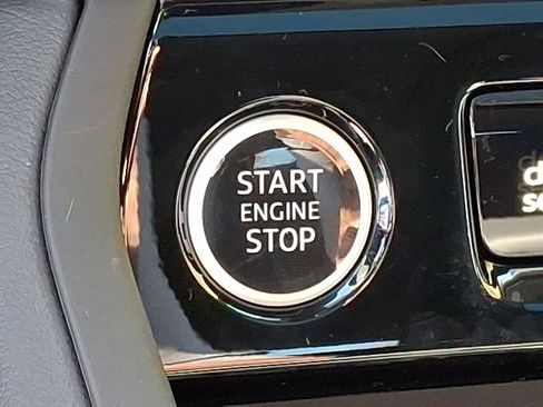 New 2025 Audi Q5 Premium Plus image 17