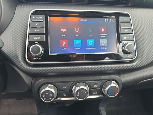 Used 2024 Nissan Kicks S image 20