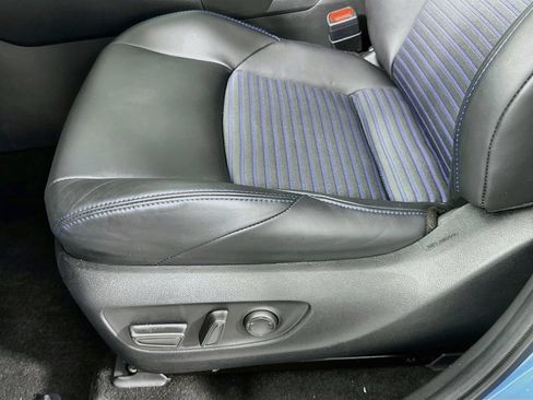 Used 2024 Toyota RAV4 XSE AWD/4WD image 19
