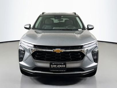 New 2026 Chevrolet Trax LT w/ Driver Confidence Package