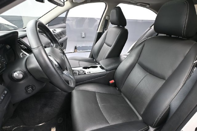 Used 2024 INFINITI Q50 Luxe AWD/4WD image 18