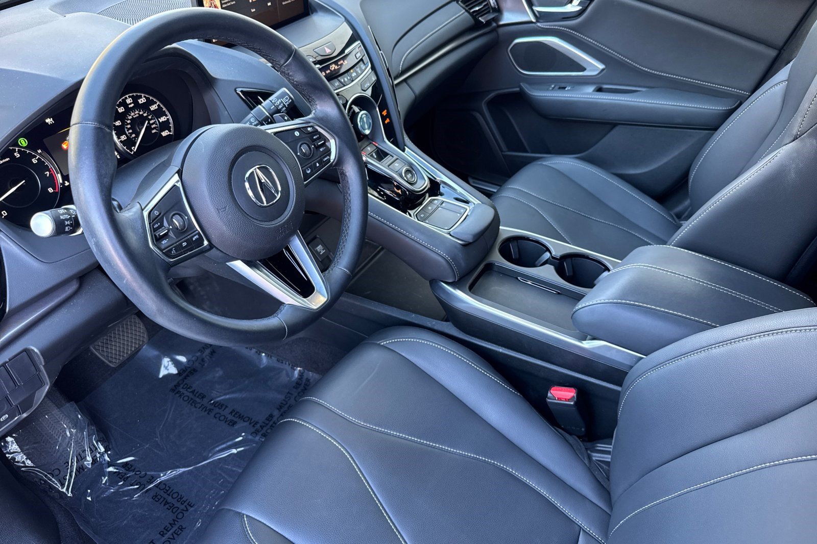 Used 2025 Acura RDX SH-AWD image 4