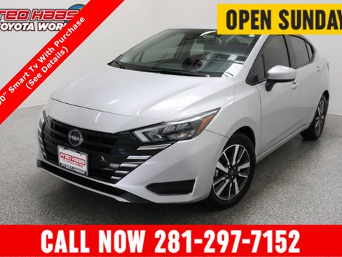 Used 2025 Nissan Versa SV w/ Trunk Package image 1