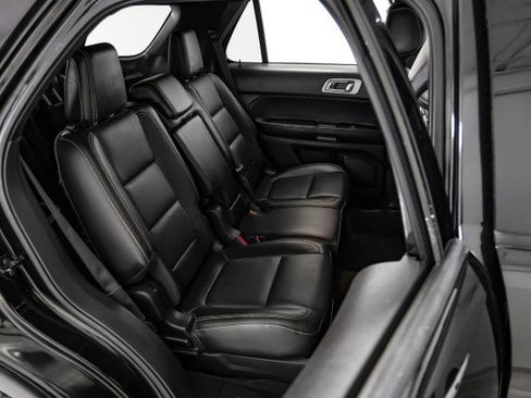 Used 2014 Ford Explorer Sport w/ Equipment Group 401A image 32