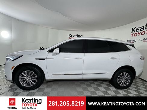 Used 2024 Buick Enclave Premium image 7