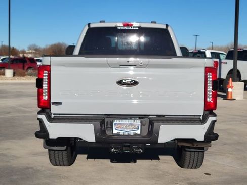 New 2026 Ford F250 Lariat w/ Black Appearance Package image 10