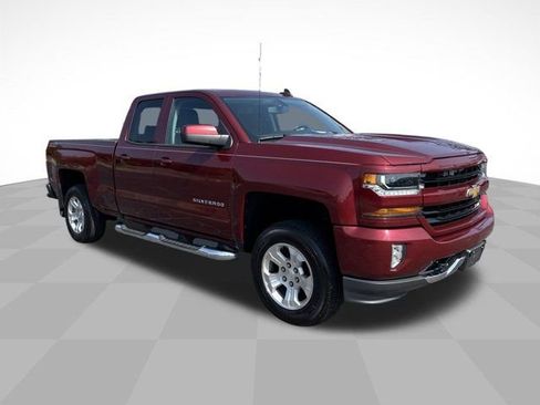 Used 2017 Chevrolet Silverado 1500 LT w/ All Star Edition AWD/4WD image 3