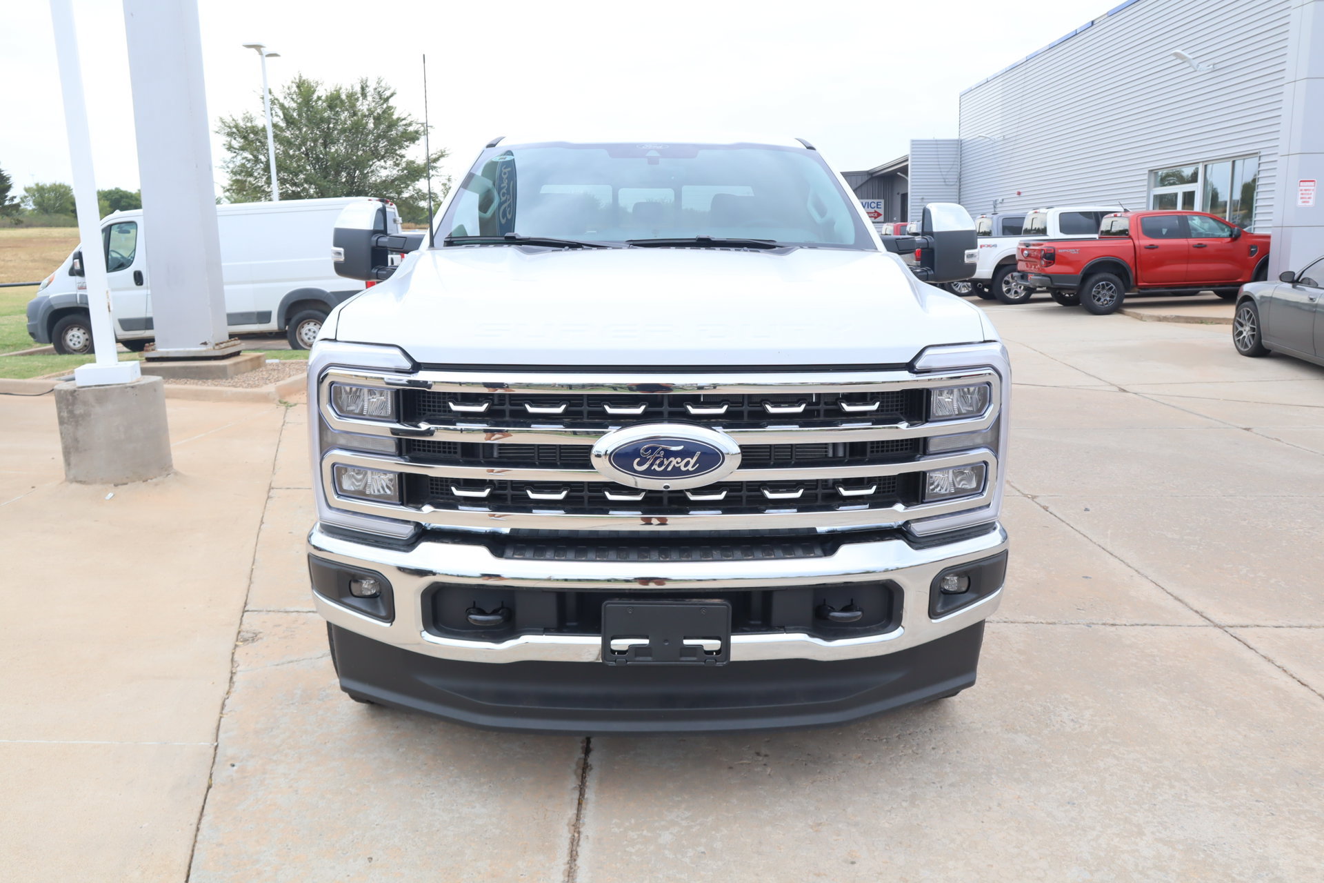 New 2026 Ford F250 Lariat w/ Chrome Package AWD/4WD image 9