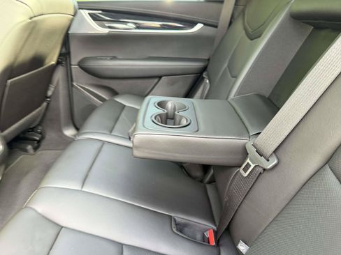 Certified 2023 Cadillac XT5 Premium Luxury AWD/4WD image 30