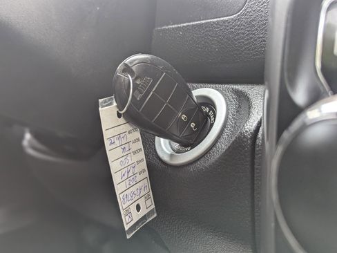 Used 2021 RAM 1500 Classic Warlock image 33