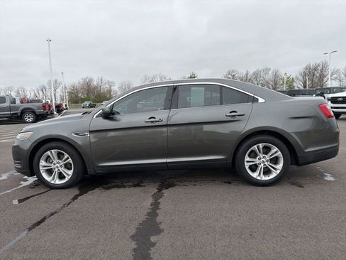 Used 2018 Ford Taurus SEL image 13