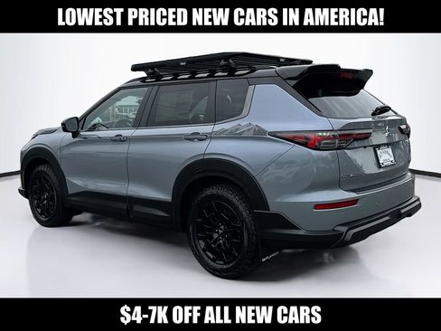 New 2026 Mitsubishi Outlander AWD image 5