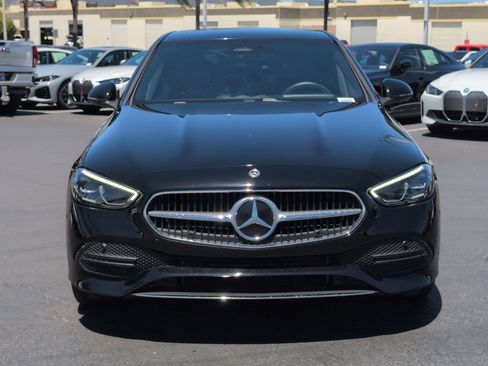 Used 2025 Mercedes-Benz C 300 Sedan image 3