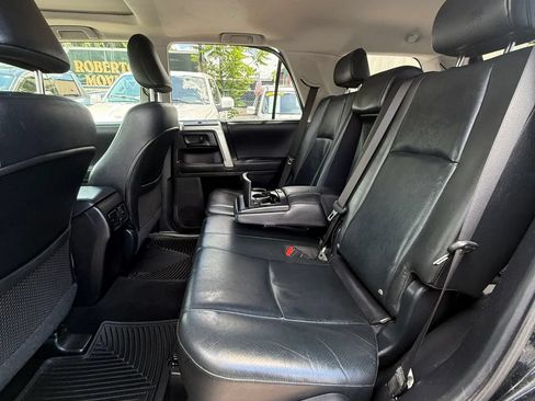 Used 2010 Toyota 4Runner Limited AWD/4WD image 14