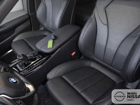Used 2019 BMW 530e RWD image 14