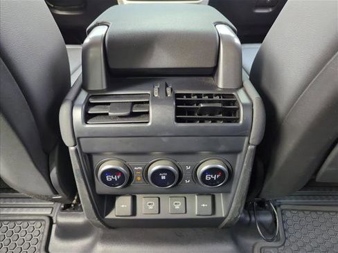 Used 2021 Land Rover Defender 110 SE image 16