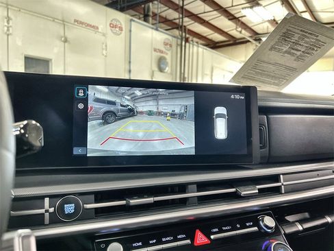 Used 2024 Hyundai Santa Fe XRT image 34