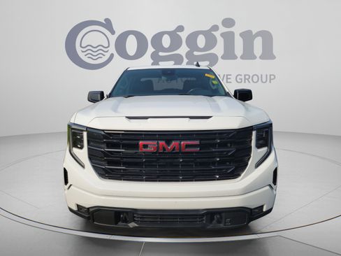 Used 2023 GMC Sierra 1500 Elevation AWD/4WD image 5