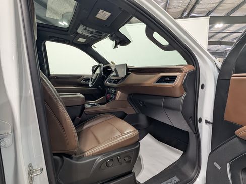 Used 2023 Chevrolet Tahoe High Country w/ Max Trailering Package AWD/4WD image 19