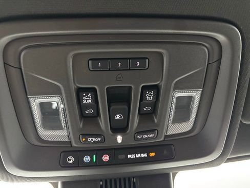 New 2026 GMC Sierra 2500 Denali w/ Denali Reserve Package image 37