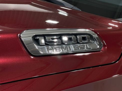 Used 2019 RAM 1500 Limited image 40