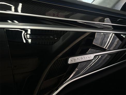 Used 2020 Audi S8 L w/ Full Leather Package image 25