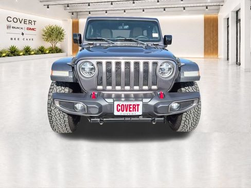 Used 2018 Jeep Wrangler Unlimited Rubicon AWD/4WD image 3