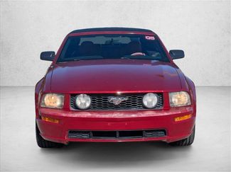 Used 2005 Ford Mustang GT video 2