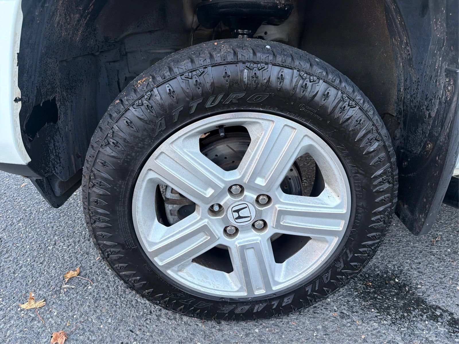 Used 2014 Honda Ridgeline RTL image 17