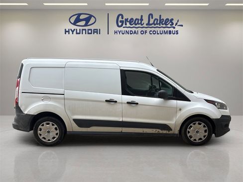 Used 2018 Ford Transit Connect XL image 6
