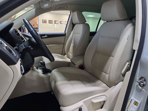 Used 2014 Volkswagen Tiguan R-Line FWD image 15